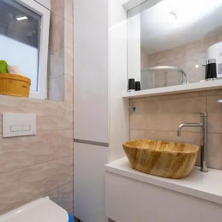 Krempy Apartman *